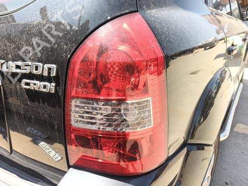 Left front window switch HYUNDAI TUCSON (JM) 2.0 CRDi | BP28188554I27 