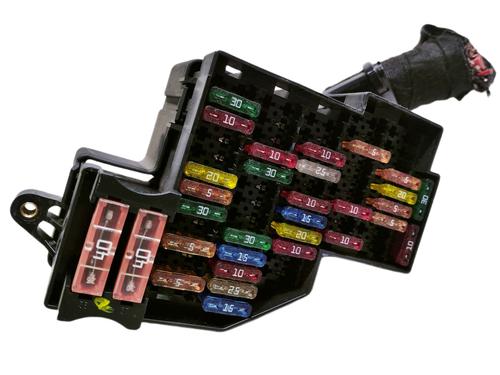 Used Fuse box VW TOUAREG (7LA, 7L6, 7L7) 2.5 R5 TDI (174 hp) 15825386