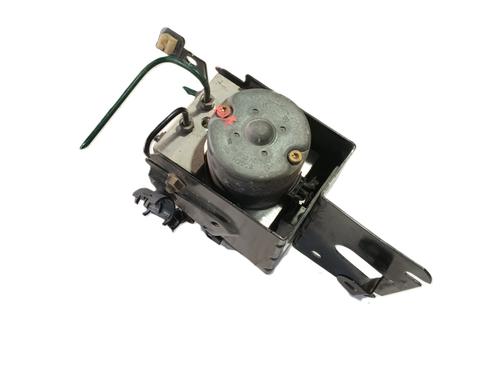 Used ABS pump RENAULT CLIO II (BB_, CB_) 1.5 dCi (B/CB07) (65 hp) 31136995