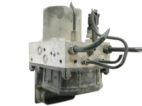 Used ABS pump TOYOTA AVENSIS Saloon (_T25_) 1.8 VVT-i (ZZT251_, ZZT251R) (129 hp) 10350086
