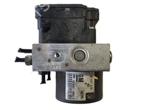 Used ABS pump ABS pump OPEL ASTRA H (A04) 1.7 CDTI (L48) (100 hp) 33656434 33656434