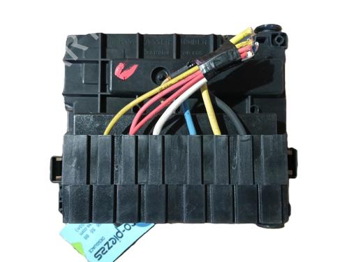 Fuse box PEUGEOT 308 SW I (4E_, 4H_) 1.6 HDi | BP28188556E1 