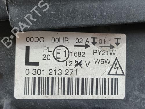 Right headlight PEUGEOT 407 (6D_) 2.0 HDi 135 (6DRHRH, 6DRHRE, 6DRHRG, 6DRHRJ) | BP30168098C29