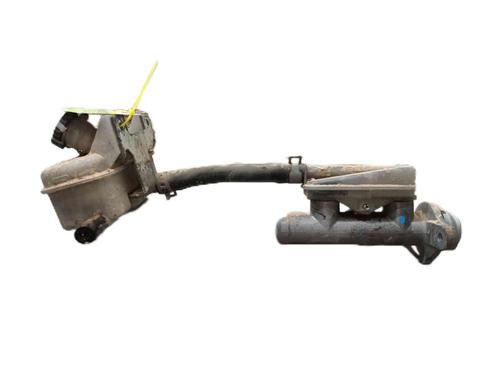 Used Brake master cylinder Brake master cylinder 37603573 37603573