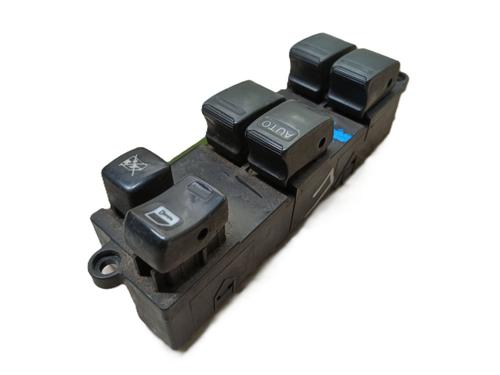 Used Left front window switch NISSAN X-TRAIL I (T30) 2.2 dCi (136 hp) 30382693