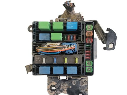 Fuse box SUZUKI GRAND VITARA II (JT, TE, TD) 1.9 DDiS All-wheel Drive (JT419, TD44, JB419WD, JB419XD,... | BP35769747E1 - Image 3