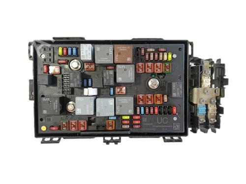 Used Fuse box Fuse box 38464629 38464629