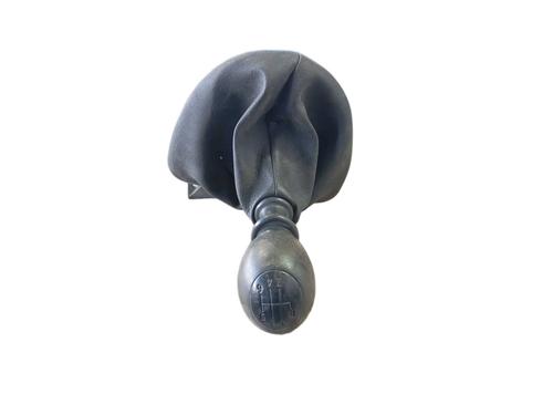 Used Gear lever Gear lever RENAULT TRUCKS MASCOTT Platform/Chassis 160.65 (A00500017, A01500017, B03200017) (156 hp) 40595144 40595144