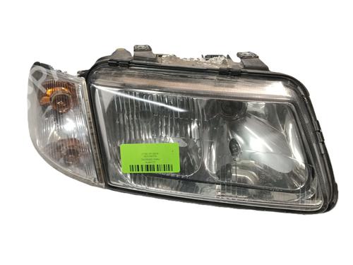 Used Right headlight AUDI A3 (8L1) 1.6 (101 hp) 31340527