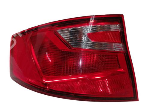 Used Left taillight Left taillight SEAT TOLEDO IV (KG3) 1.6 TDI (105 hp) 11087971 11087971