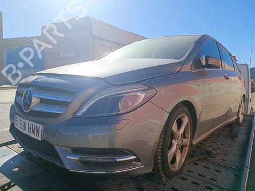 MERCEDES-BENZ B-CLASS Sports Tourer (W246, W242) B 180 CDI (246.200) (109 hp) 1574707