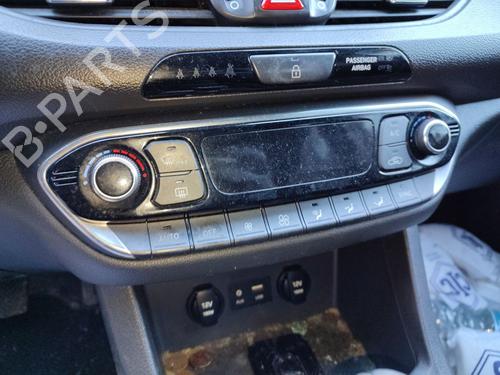 Used Climate control HYUNDAI i30 (PDE, PD, PDEN) 1.0 T-GDI (120 hp) 32022815