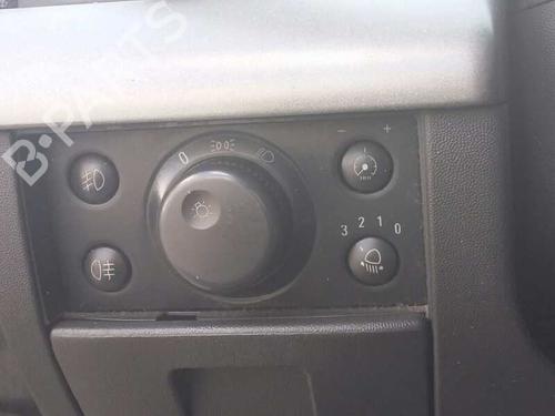 Headlight switch OPEL VECTRA C (Z02) 2.0 DTI 16V (F69) | BP5370338I24 