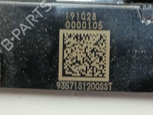 Left front window switch HYUNDAI SANTA FÉ IV (TM, TMA) 2.2 CRDi | BP29402648I27 