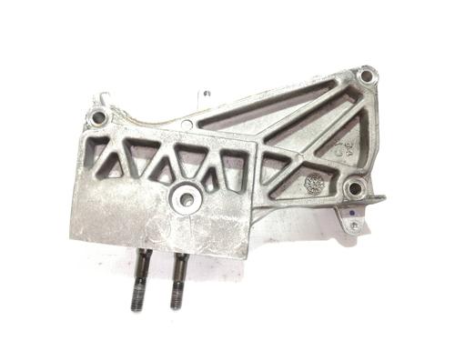 Used Engine mount HYUNDAI SANTA FÉ I (SM) 2.0 CRDi (113 hp) 9305033