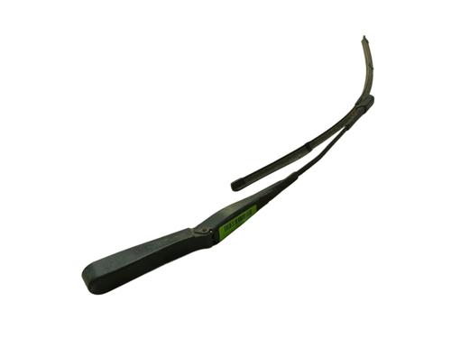 Used Front windshield wiper arm MERCEDES-BENZ GLB (X247) GLB 200 d (247.612) (150 hp) 31904783