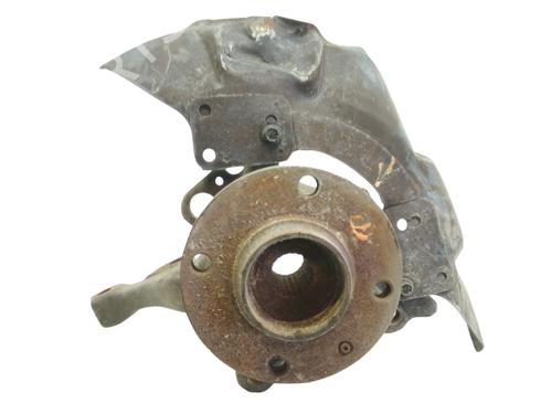 Used Left front steering knuckle VW PASSAT B3/B4 (3A2, 35I) [1988-1997]  5809920