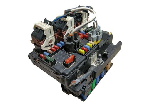 Used Fuse box CITROËN C3 II (SC_) 1.4 (73 hp) 32134683