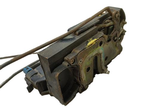 Used Front right lock OPEL FRONTERA B (U99) 2.2 DTI (6B_ZC, 6B_VF, 6B_66, 6B_76) (116 hp) 31904787