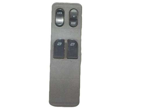 Interrupteur de vitre avant droite SAAB 9-3 (YS3D) 2.2 TiD (115 hp) 5369385