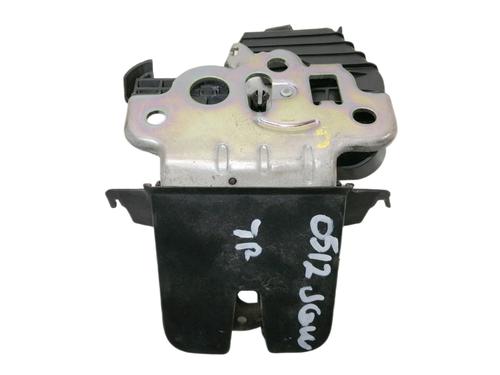Used Tailgate lock SKODA FABIA III (NJ3) 1.0 (60 hp) 8522352