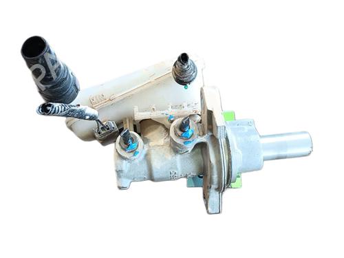 Hovedbremsecylinder FORD FIESTA VI (CB1, CCN) 1.5 TDCi (75 hp) 27386881