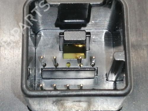 Left front window switch VW GOLF VI (5K1) 1.6 TDI | BP10518671I27 