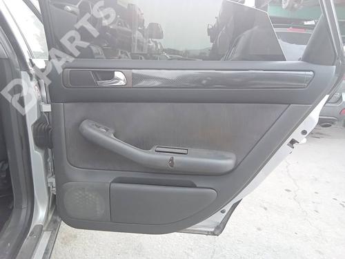 Used Right rear door panel Right rear door panel AUDI A6 C5 (4B2) 2.5 TDI (150 hp) 9853978 9853978