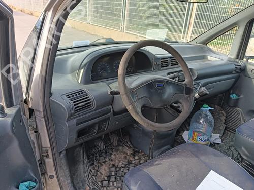 Alzavetro anteriore destra FIAT SCUDO Bus (220_) 2.0 JTD | BP30511964C23 