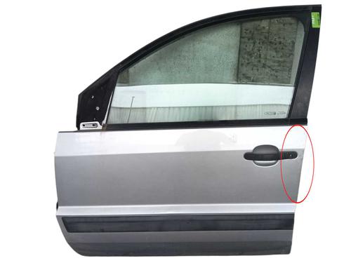 Used Left front door Left front door 39203886 39203886