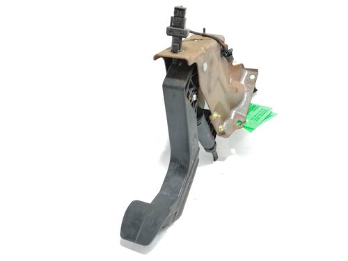 Clutch pedal MERCEDES-BENZ SPRINTER 3,5-t Van (B906) [2006-2024]  8766951