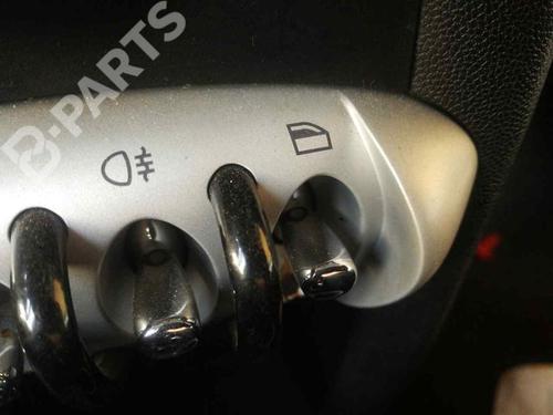 Used Right front window switch Right front window switch MINI MINI (R56) Cooper (120 hp) 7885757 7885757