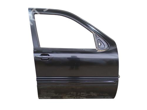 Porta anteriore destra MERCEDES-BENZ M-CLASS (W163) ML 400 CDI (163.128) (250 hp) 31983058