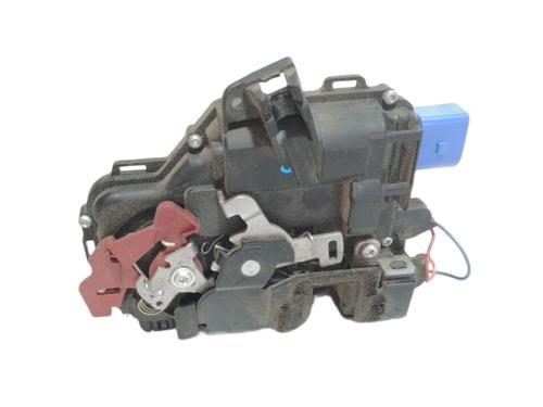 Used Front left lock SKODA ROOMSTER (5J7) 1.4 TDI (80 hp) 6267379