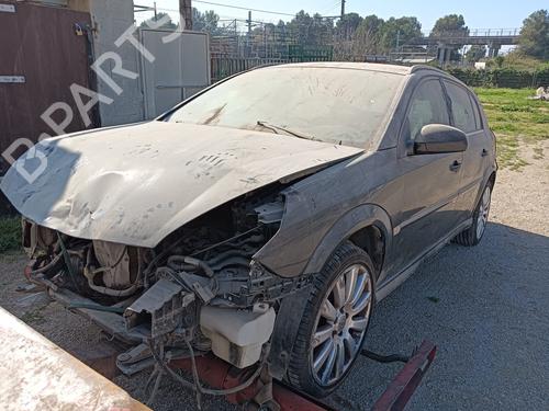 Brugte OPEL SIGNUM Hatchback (Z03) 1.9 CDTI (F48) (150 hp) 4489417