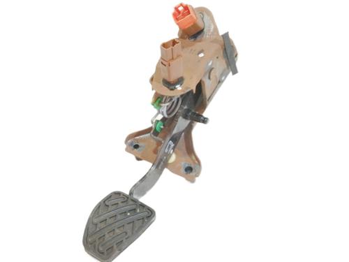 break-pedal-nissan-juke-f15-15-dci-2010-2011-2012-2013-2014-2015-2016-2017-2018-2019-10501858 main image