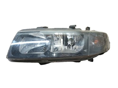 Used Left headlight SEAT TOLEDO II (1M2) 1.9 TDI (110 hp) 30505075