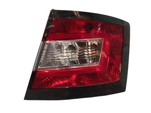 Used Right taillight Right taillight 37640053 37640053
