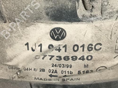 Right headlight VW GOLF IV (1J1) 1.9 TDI | BP32264406C29