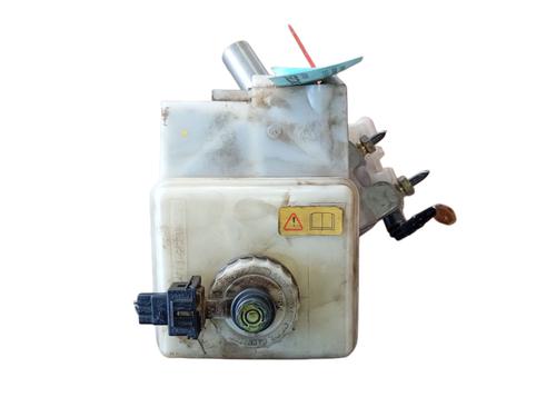 Used Brake master cylinder FORD TRANSIT CONNECT (P65_, P70_, P80_) 1.8 TDCi (90 hp) 30850061