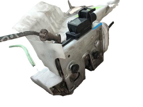 Venstre foran lås AUDI A3 (8L1) 1.9 TDI (130 hp) 30480325