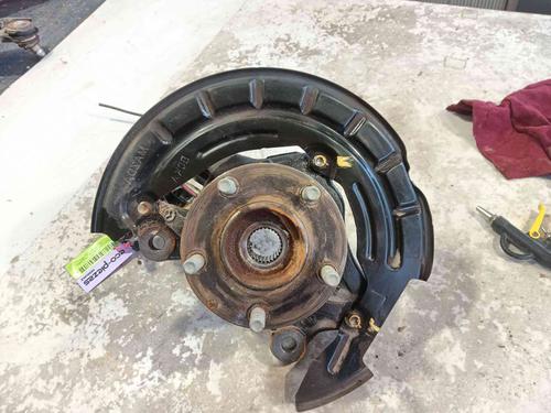 venstre-styrespindel-lejehus-mazda-3-hatchback-bp-2018-36499203 main image