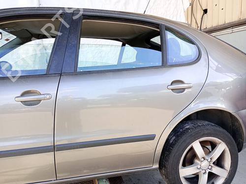 Left rear door SEAT LEON (1M1) 1.6 16 V | BP17771543C4 