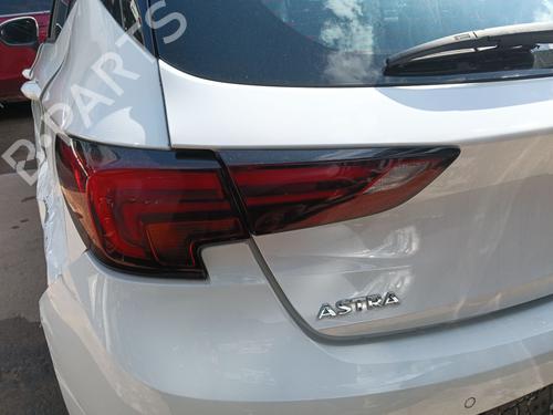Left tailgate light OPEL ASTRA K (B16) 1.4 Turbo (68) | BP34633354C79 - Image 2