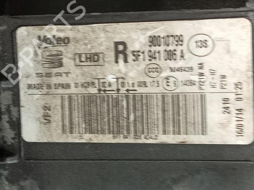Right headlight SEAT LEON (5F1) 1.6 TDI | BP31885660C29