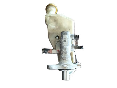 Brake master cylinder PEUGEOT 208 I (CA_, CC_) 1.4 HDi | BP30157275M77