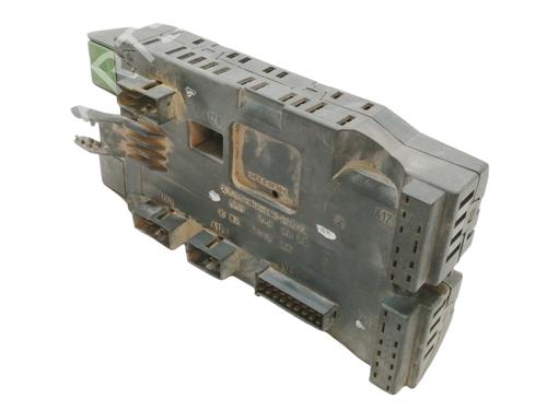 Used Fuse box Fuse box MERCEDES-BENZ VITO Van (W638) [1997-2003] 5389592 5389592