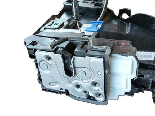 Høyre foran lås LYNK & CO 01 PHEV | BP29749932C97 