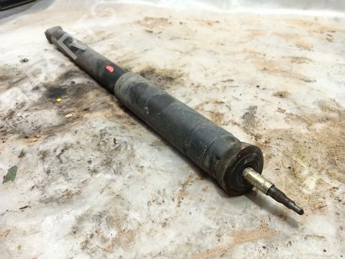 Venstre bagtil støddæmper MERCEDES-BENZ C-CLASS (W203) C 200 CDI (203.004) | BP24553334M18 