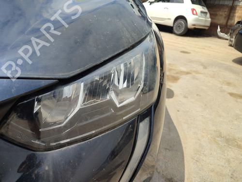 Venstre forlygte PEUGEOT 208 II (UB_, UP_, UW_, UJ_) 1.2 PureTech 100 | BP29889670C28